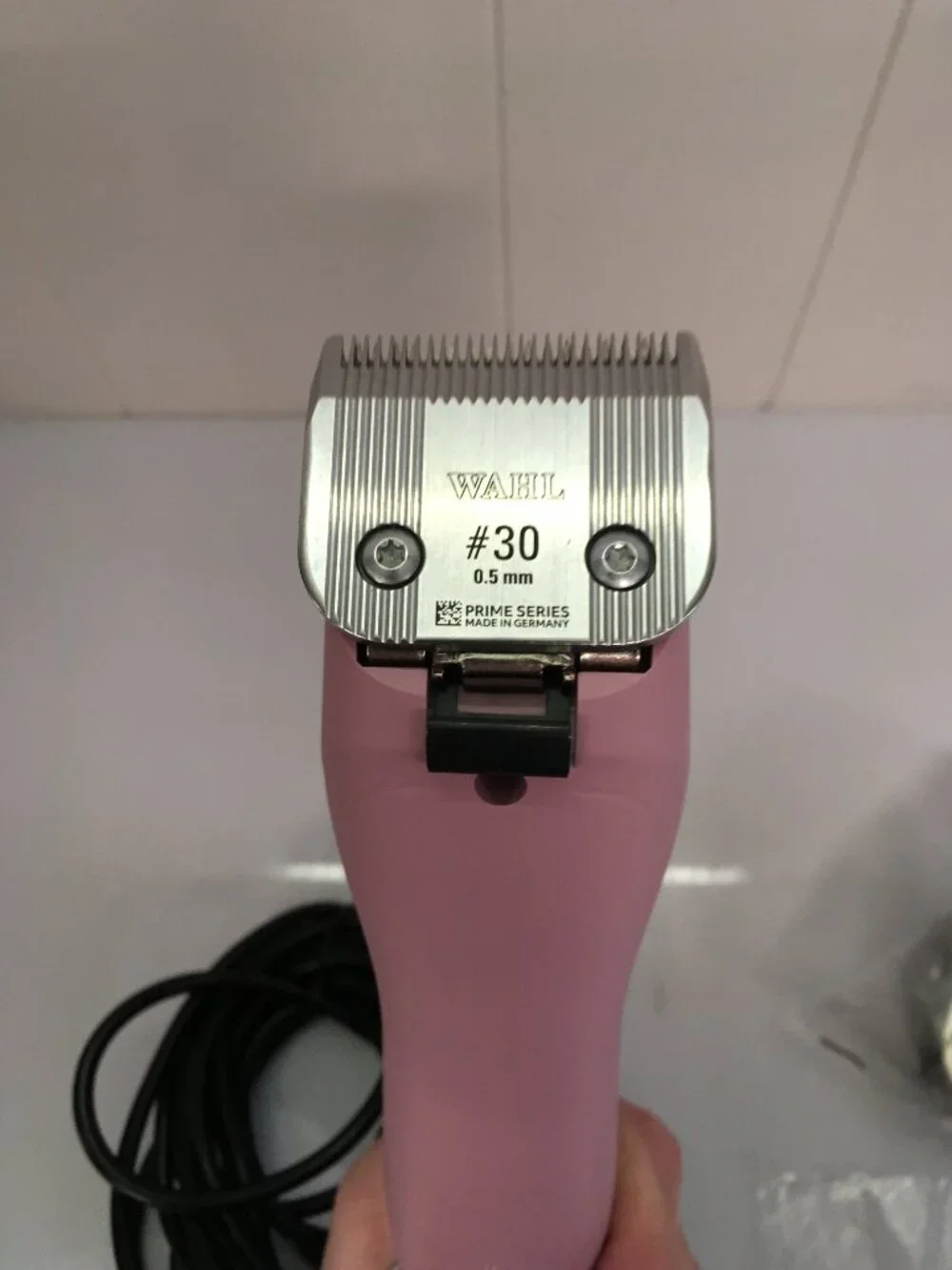 EXC Wahl Pro Animal KM2+ Corded Pet Clippers 2 Speed Pink Box #10 Blade